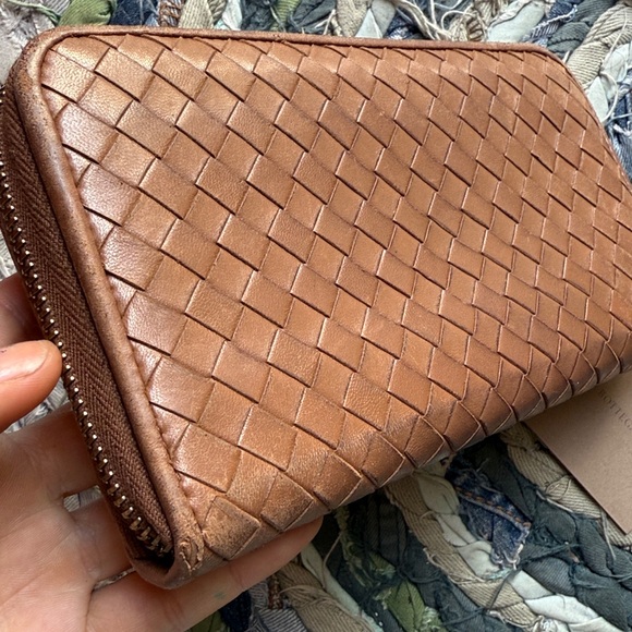 Bottega Veneta Brown Woven Leather Wallet Intrecciato - Picture 16 of 16